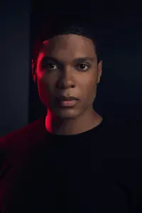 Фото Рэй Фишер (Ray Fisher)