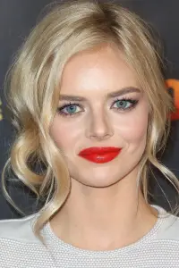 Фото Самара Ткачество (Samara Weaving)