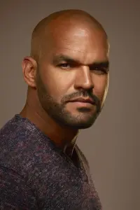 Фото Амори Ноласко (Amaury Nolasco)