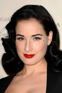 Фото Дита фон Тиз (Dita Von Teese)