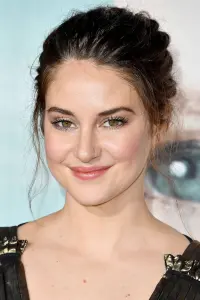 Фото Шейлин Вудли (Shailene Woodley)