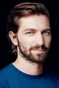 Фото Мишель Хьюсман (Michiel Huisman)