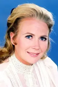 Фото Джульет Миллс (Juliet Mills)