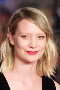 Фото Миа Васиковска (Mia Wasikowska)