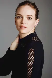 Фото Даниэль Панабэйкер (Danielle Panabaker)