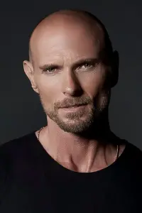 Фото Люк Госс (Luke Goss)