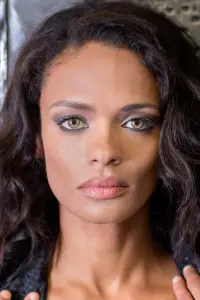 Фото Кэндис МакКлюр (Kandyse McClure)