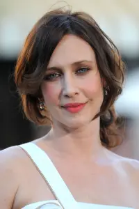 Фото Вера Фармига (Vera Farmiga)