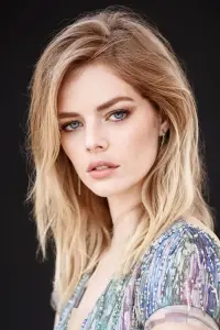 Фото Самара Ткачество (Samara Weaving)