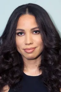 Фото Джерни Смоллетт (Jurnee Smollett)