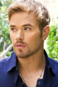 Фото Келлан Латс (Kellan Lutz)