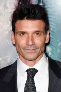 Фото Фрэнк Грилло (Frank Grillo)