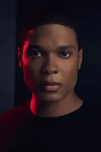 Фото Рэй Фишер (Ray Fisher)