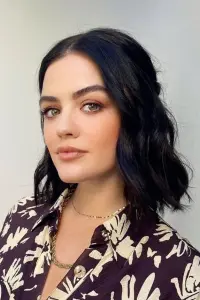 Фото Люси Хейл (Lucy Hale)