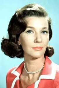 Фото Лоис Максвелл (Lois Maxwell)