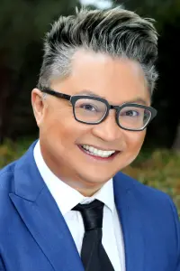 Фото Алек Мапа (Alec Mapa)