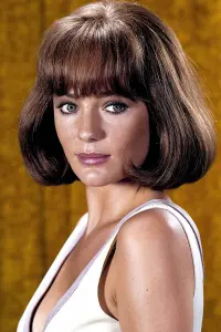 Фото Жаклин Биссет (Jacqueline Bisset)