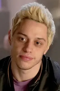 Фото Пит Дэвидсон (Pete Davidson)