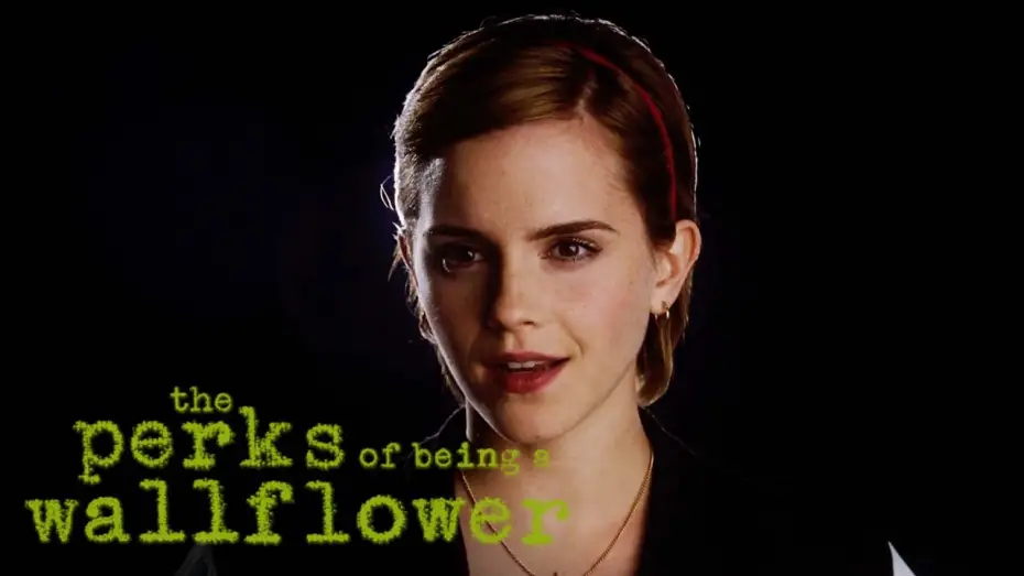 Видео к фильму Хорошо быть тихоней | 'Charlie Meets Sam at the Football Game' Scene | The Perks of Being a Wallflower