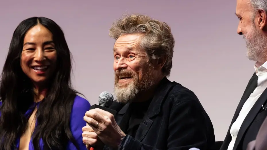 Видео к фильму Late Fame | Kent Jones, Willem Dafoe, Greta Lee & Edmund Donovan on Late Fame