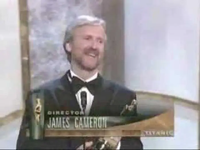 Видео к фильму Титаник | James Cameron Wins Best Director: 70th Oscars (1998)