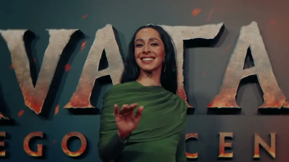 Видео к фильму Аватар 3 | Oona Chaplin en la Premi&egrave;re de Madrid