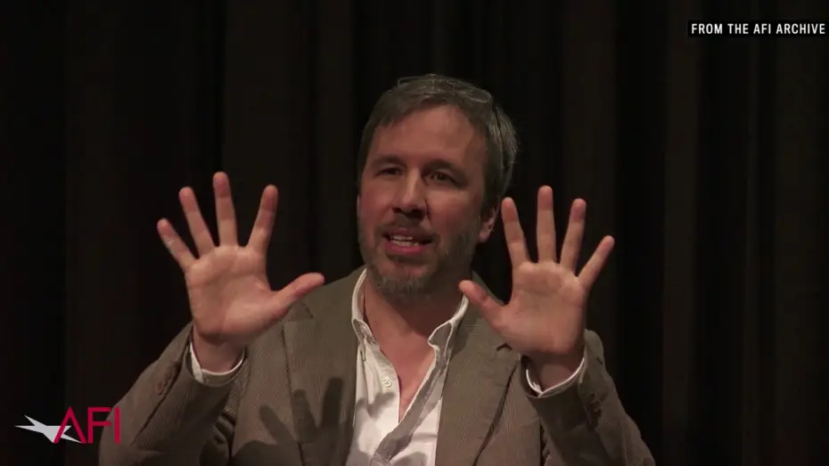 Видео к фильму Прибытие | Denis Villeneuve on the sets for his film ARRIVAL