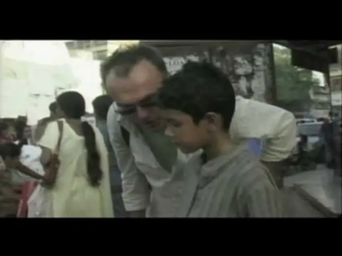 Видео к фильму Миллионер из трущоб | INSIDE SLUMDOG: Boyle on Child Actors