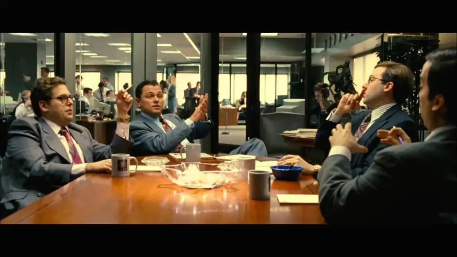 Видео к фильму Волк с Уолл-стрит | El lobo de Wall Street - Trailer en espa&ntilde;ol (HD)