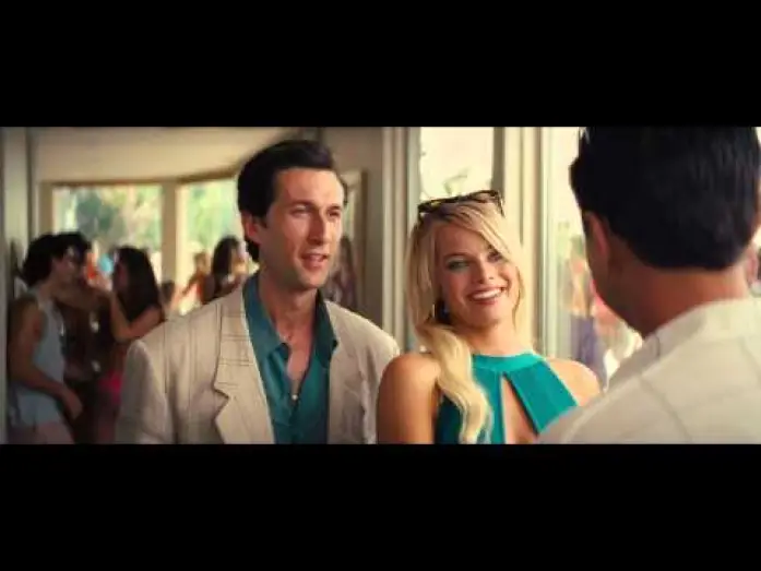 Видео к фильму Волк с Уолл-стрит | LE LOUP DE WALL STREET Extrait Naomi VF