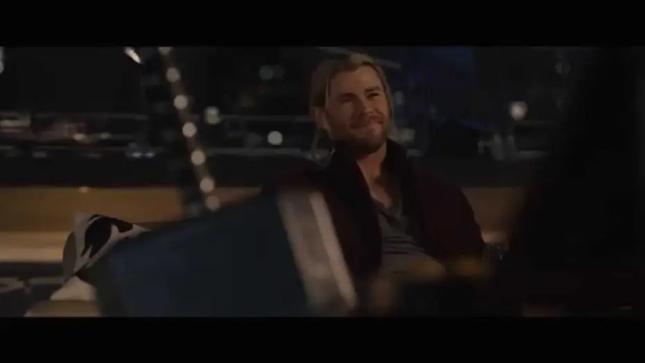 Видео к фильму Мстители: Эра Альтрона | Avengers, l'&Egrave;re d'Ultron - Extrait : "Le d&eacute;fi de Thor"