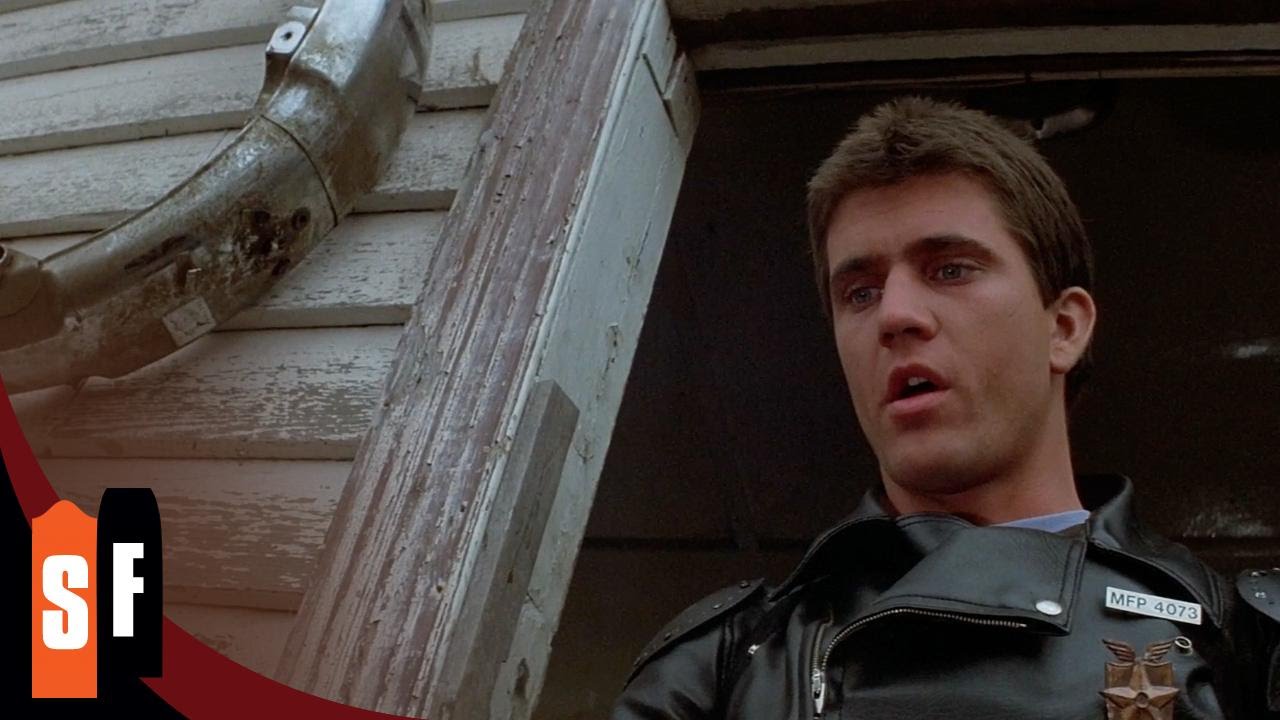 Видео к фильму Безумный Макс | Mad Max (1/2) Explosive Crash - Mel Gibson HD