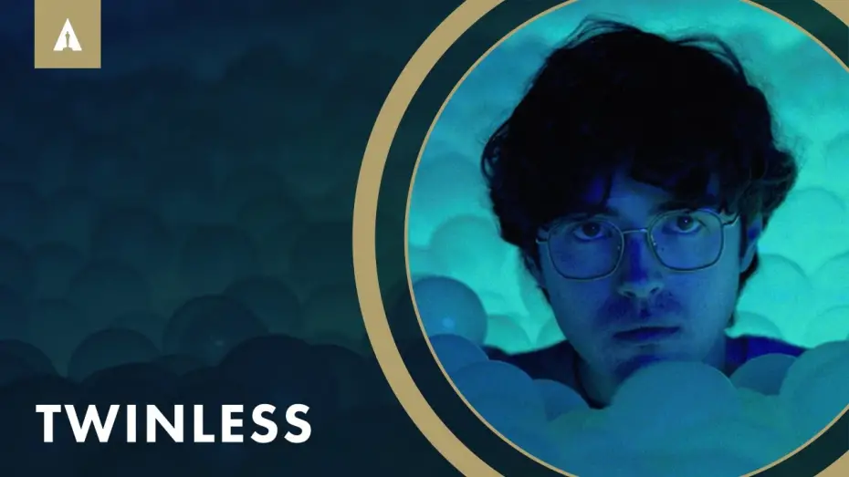 Видео к фильму Без близнеца | Dylan O'Brien and James Sweeney's New Dark Comedy 'Twinless' Examines Grief & Codependency