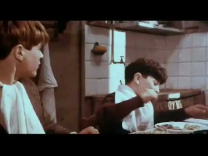 Видео к фильму Амаркорд | Amarcord Trailer (Federico Fellini, 1973)