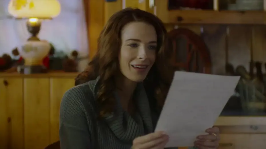 Видео к фильму Рождественский отпуск | Hallmark Channel's Christmas in July | Christmas Getaway