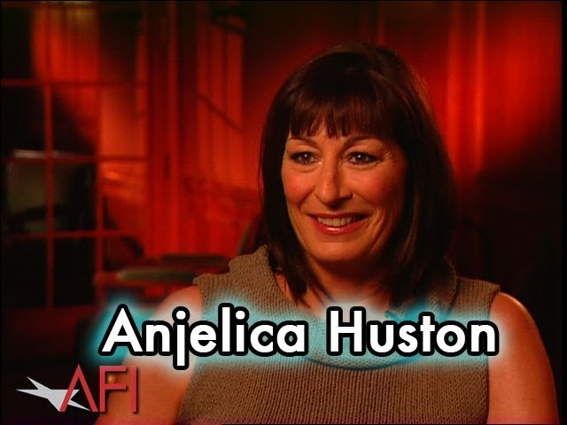 Видео к фильму Сокровища Сьерра Мадре | Anjelica Huston on THE TREASURE OF THE SIERRA MADRE