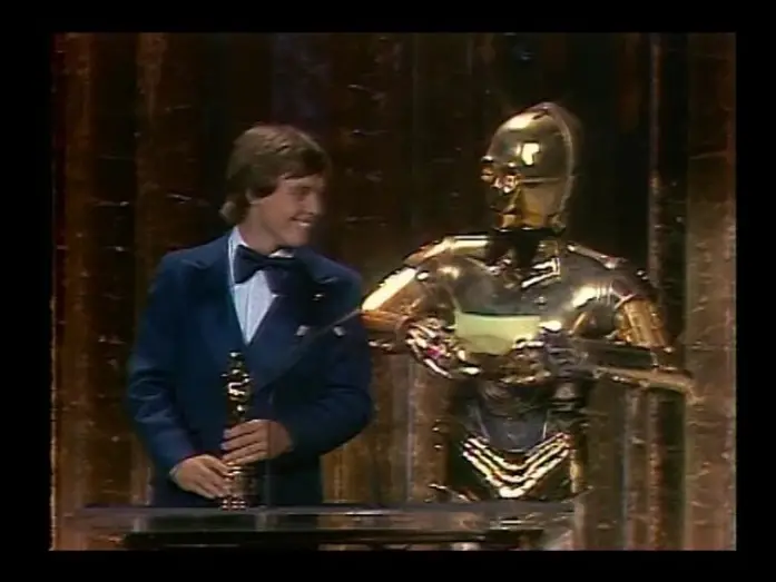 Видео к фильму Звёздные войны: Эпизод 4 - Новая надежда | Mark Hamill, C-3PO and R2-D2 Present Special Sound Oscars for Close Encounters and Star Wars