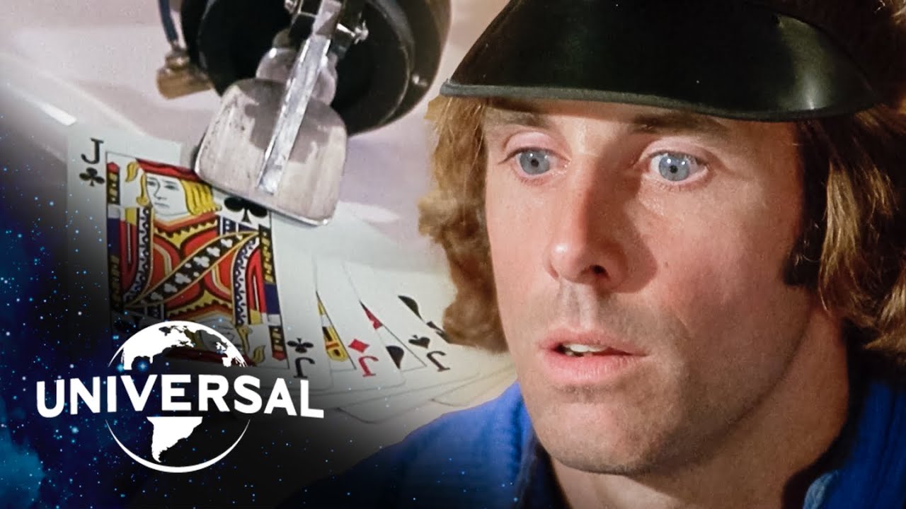 Видео к фильму Молчаливое бегство | Silent Running (50th Anniversary) | Bruce Dern Teaches Poker to Robots