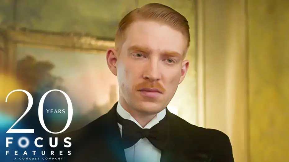 Видео к фильму Маленький незнакомец | The Little Stranger | Domhnall Gleeson