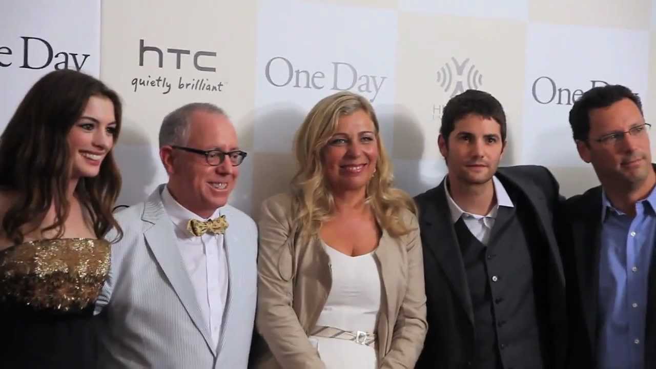 Видео к фильму Один день | One Day- Red Carpet