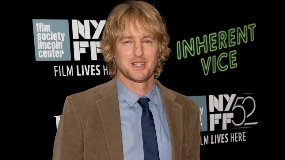 Видео к фильму Врождённый порок | NYFF52 "Inherent Vice" Red Carpet | Owen Wilson