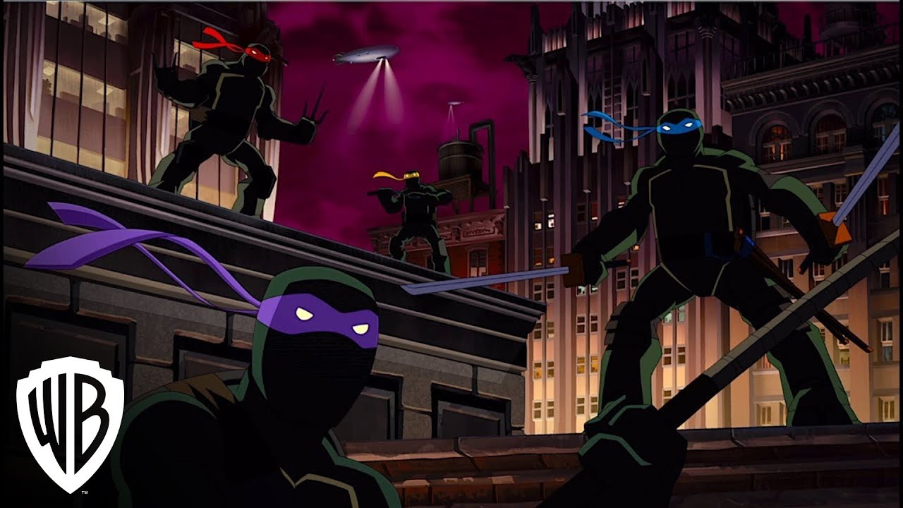 Видео к фильму Бэтмен против Черепашек-ниндзя | Suit Up Clip