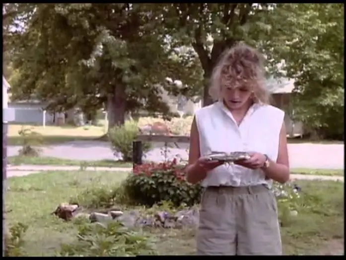 Видео к фильму В стране | In Country (1989) (Theatrical Trailer)