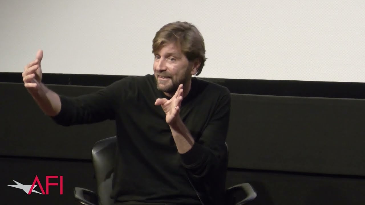 Видео к фильму Треугольник печали | Ruben Östlund on Making the Vomiting Scene in TRIANGLE OF SADNESS