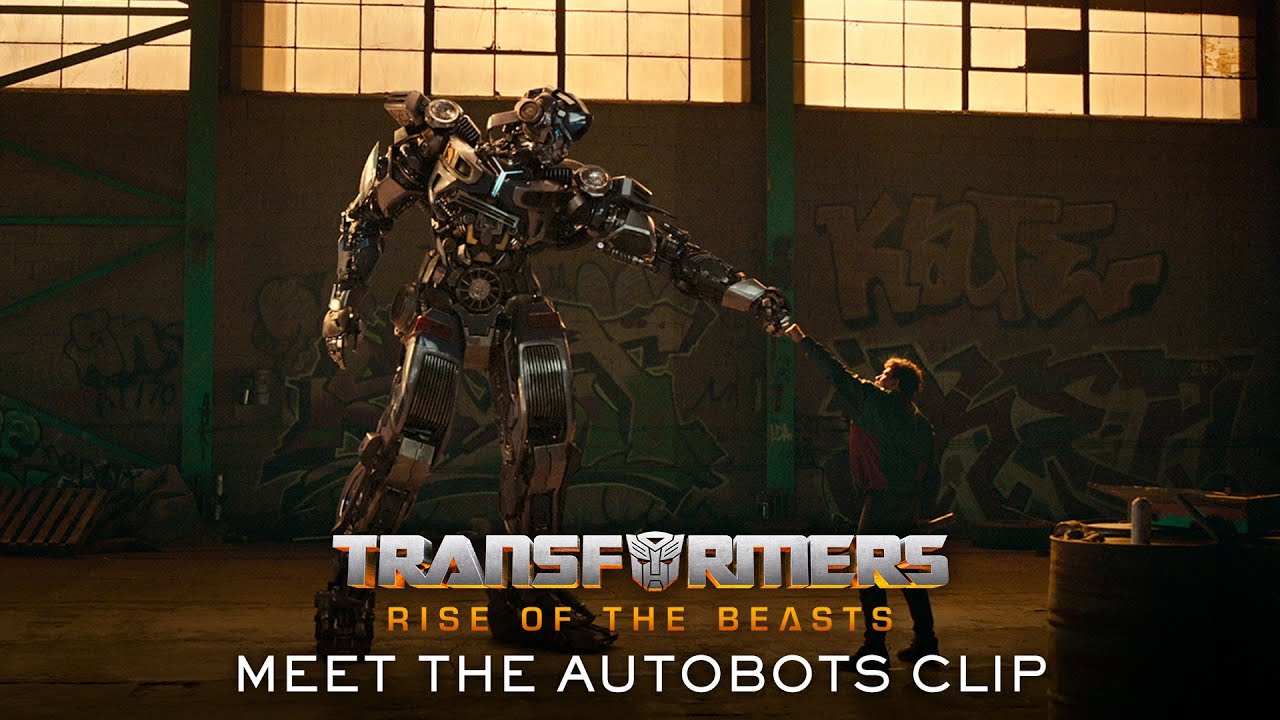 Видео к фильму Трансформеры: Восхождение Звероботов | "Meet the Autobots" Clip