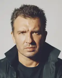 Владислав Есин