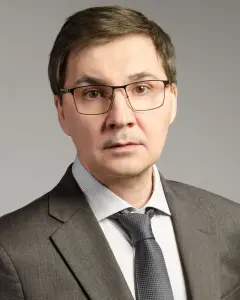 Андрей Артамонов