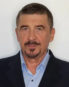 Игорь МАСЛОВ