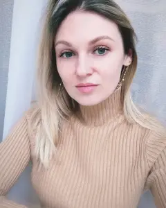 Елена Шомполова