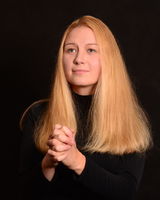 Елена Голикова